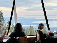 Aussicht vom Restaurant auf Grouse Mountain
