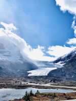 Atabasca Gletscher - ein Teil des Columbia Icefield .jpeg