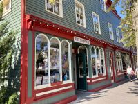 3. Reisetag – Von Niagara Falls bis Huntsville – Spaziergang durch Niagara-on-the-Lake – Weihnachtsgeschäft