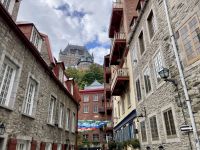 11. Reisetag – Von La Malbaie nach Québec – Untere Altstadt von Québec – Blick zum Château Frontenac