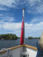 Muskoka Lake  - Leuchtturm - am Bug des Schiffes