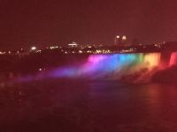 Niagara Farbenspiele in der Nacht