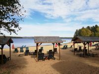 Strand vor der Auberge de Lac Taureau