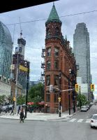 Das Buegeleisenhaus im Regen