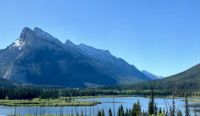 Der schoene Mount Rundle in Banff Nationalpark