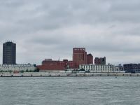 2. Tag – Stadtrundfahrt in Montréal – Blick von der Île Sainte-Hélène auf die Molson-Brauerei
