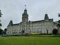 3. Tag – Stadtrundfahrt und -rundgang in Québec – Parlament