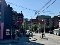 12. Tag – Stadtrundfahrt Vancouver – Millenium Gate in Chinatown