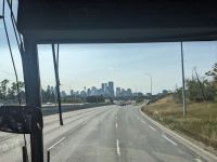 3. Fahrt vom Flughafen in die Innenstadt Calgary