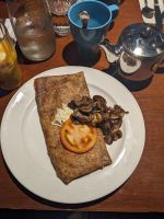 122. Frühstück in der Creperie in Whistler, Kanada