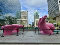 2. Tag – Stadtrundfahrt in Montréal – Skulptur am Place Ville-Marie