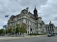 2. Tag – Stadtrundfahrt in Montréal – Rathaus