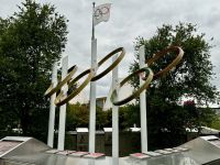 2. Tag – Stadtrundfahrt in Montréal – Place Nadia Comaneci