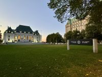 4. Tag – Québec bis Ottawa – Abendspaziergang in Ottawa – Supreme Court