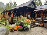 Geschaeft in Capilano Suspension Bridge Park &ndash; &copy; Elisabeth Fox-Maerki (Eberhardt TRAVEL)