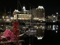 Unser Hotel in Victoria by night &ndash; &copy; Elisabeth Fox-Maerki (Eberhardt TRAVEL)