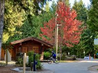 Herbststimmung bei Lost Lake &ndash; &copy; Elisabeth Fox-Maerki (Eberhardt TRAVEL)