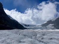 Auf dem Athabasca Gletscher bei Columbia Icefield &ndash; &copy; Elisabeth Fox-Maerki (Eberhardt TRAVEL)