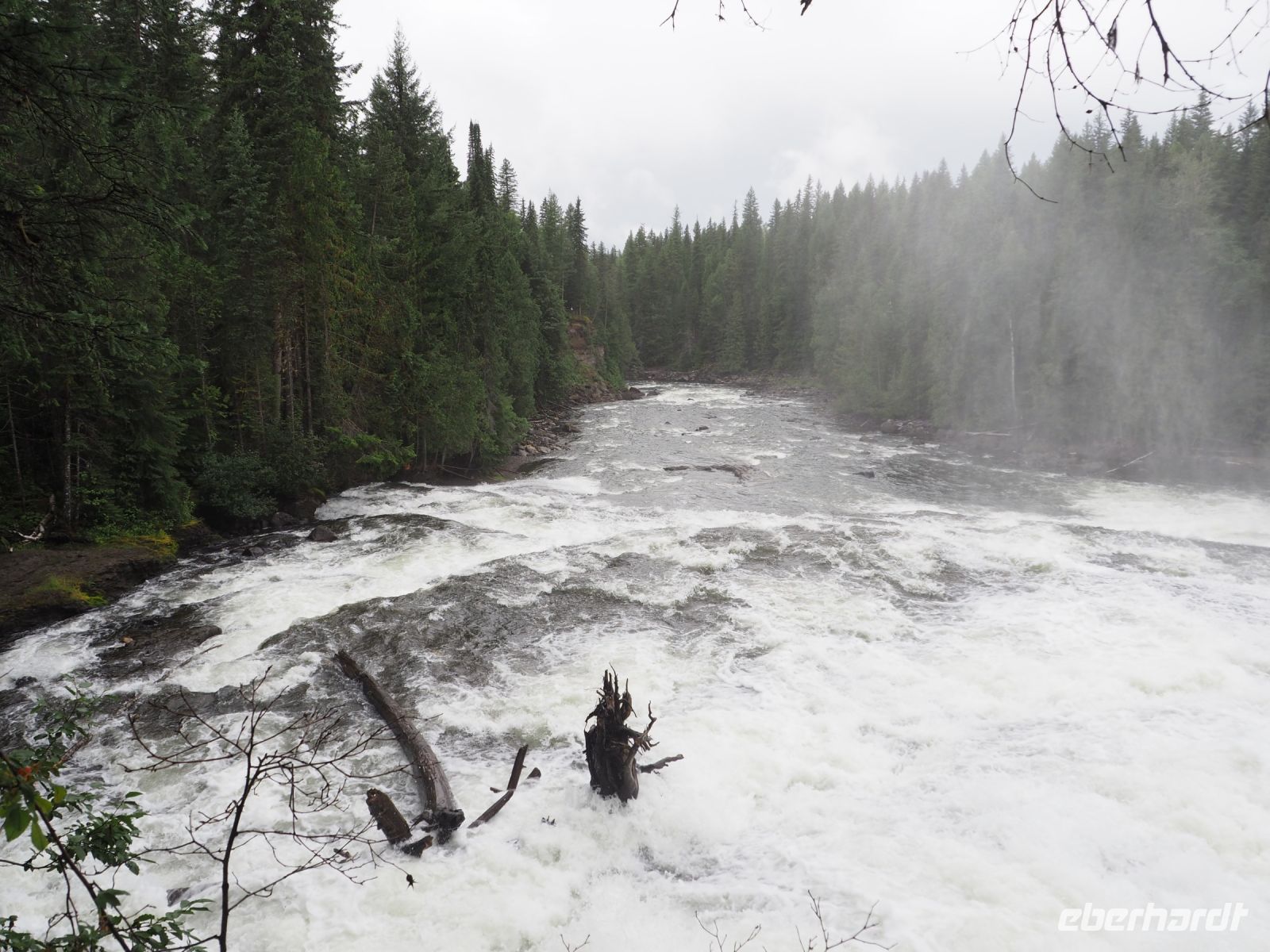 P8270115.JPG, bei den Dawson-Wasserfällen