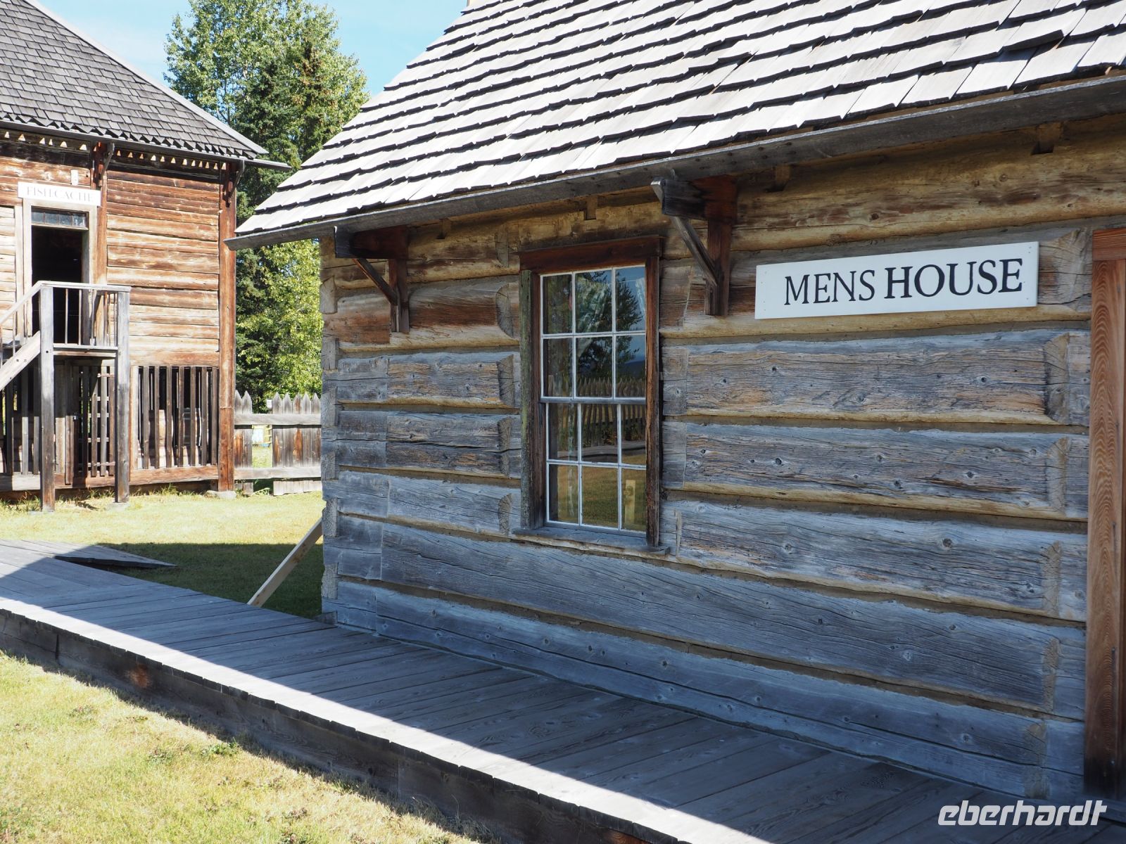 P1010198.JPG, mit seiner interessanten Geschichte des Pelzhandels