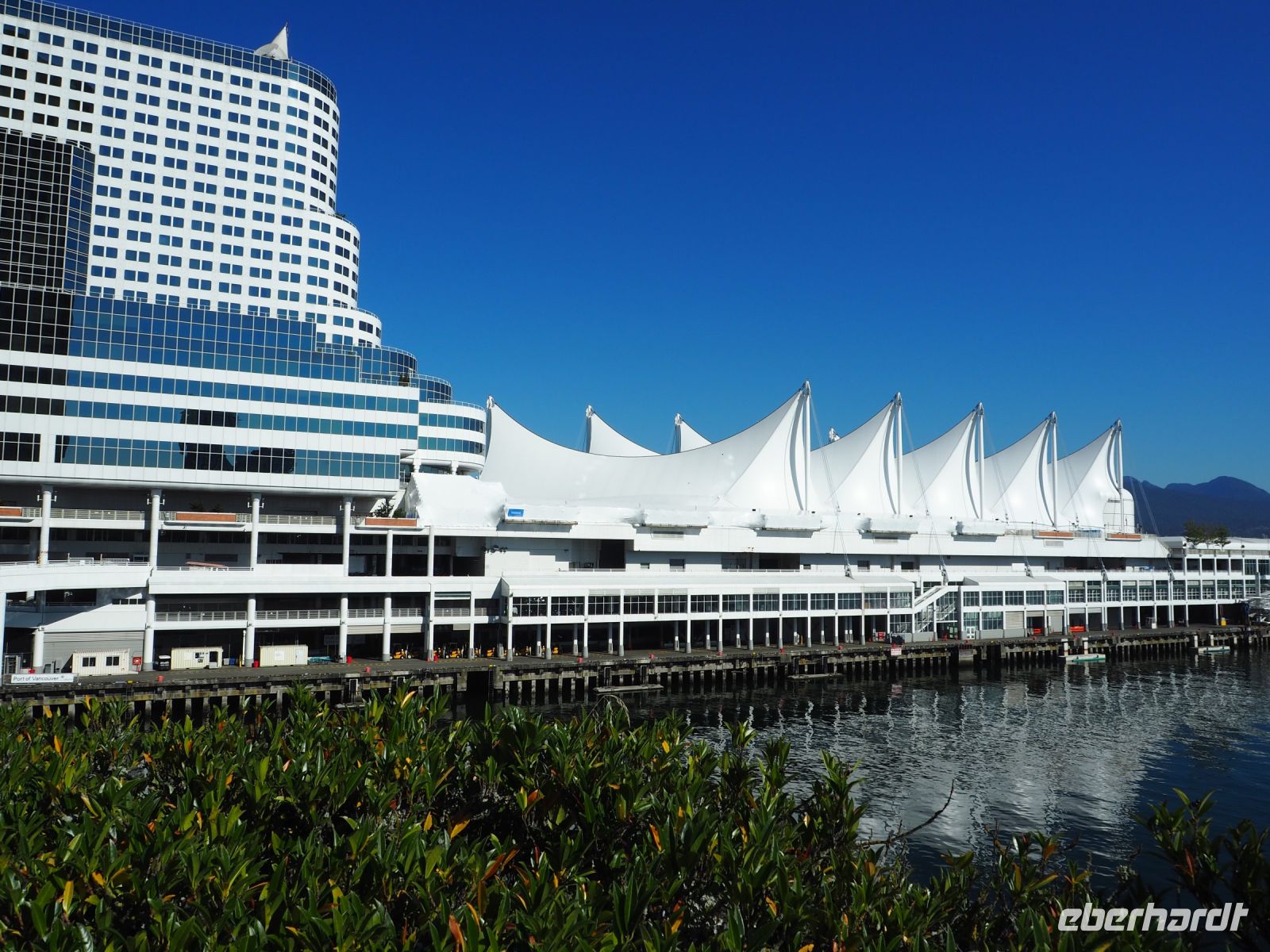 P1010594.JPG, und Hafenpromenade