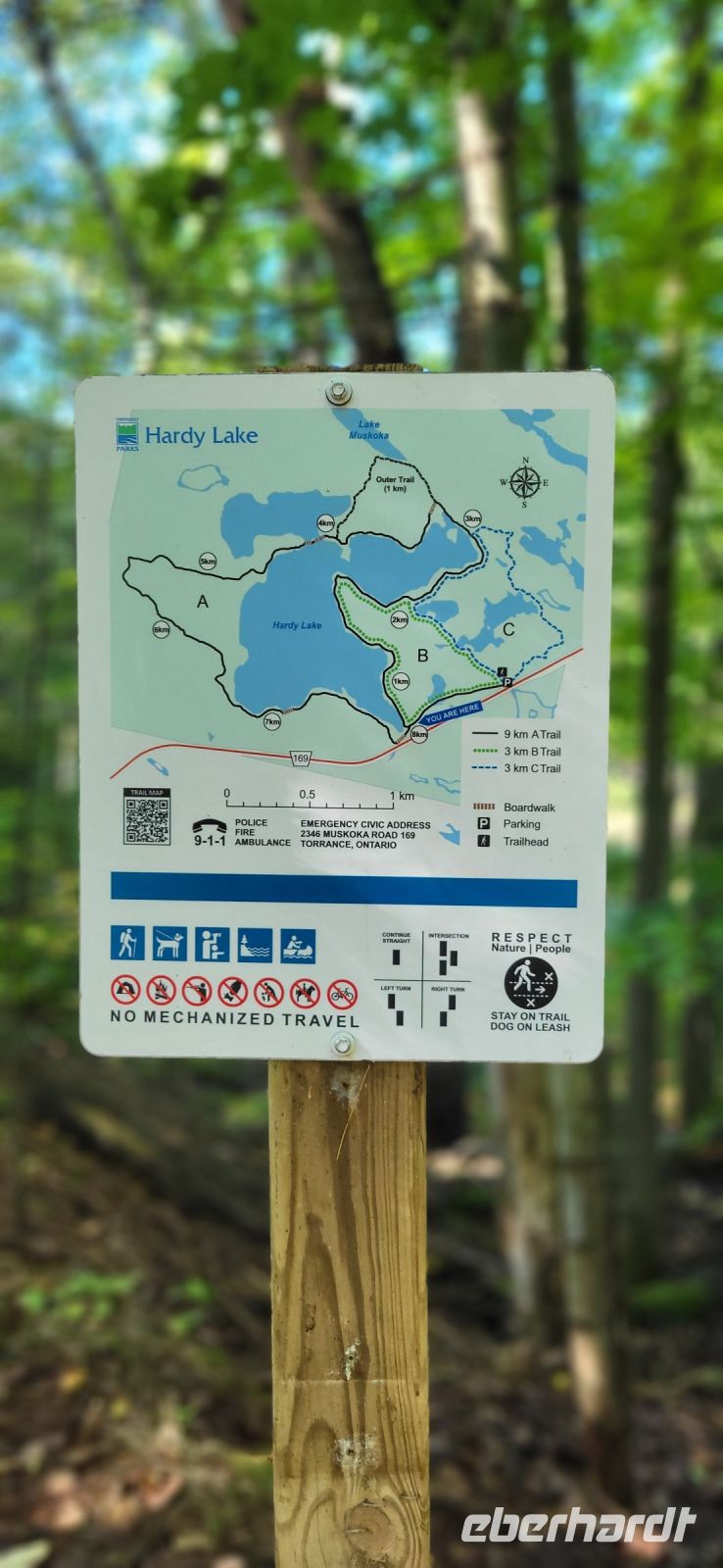 40 Wanderung entlang des Hardy Lakes