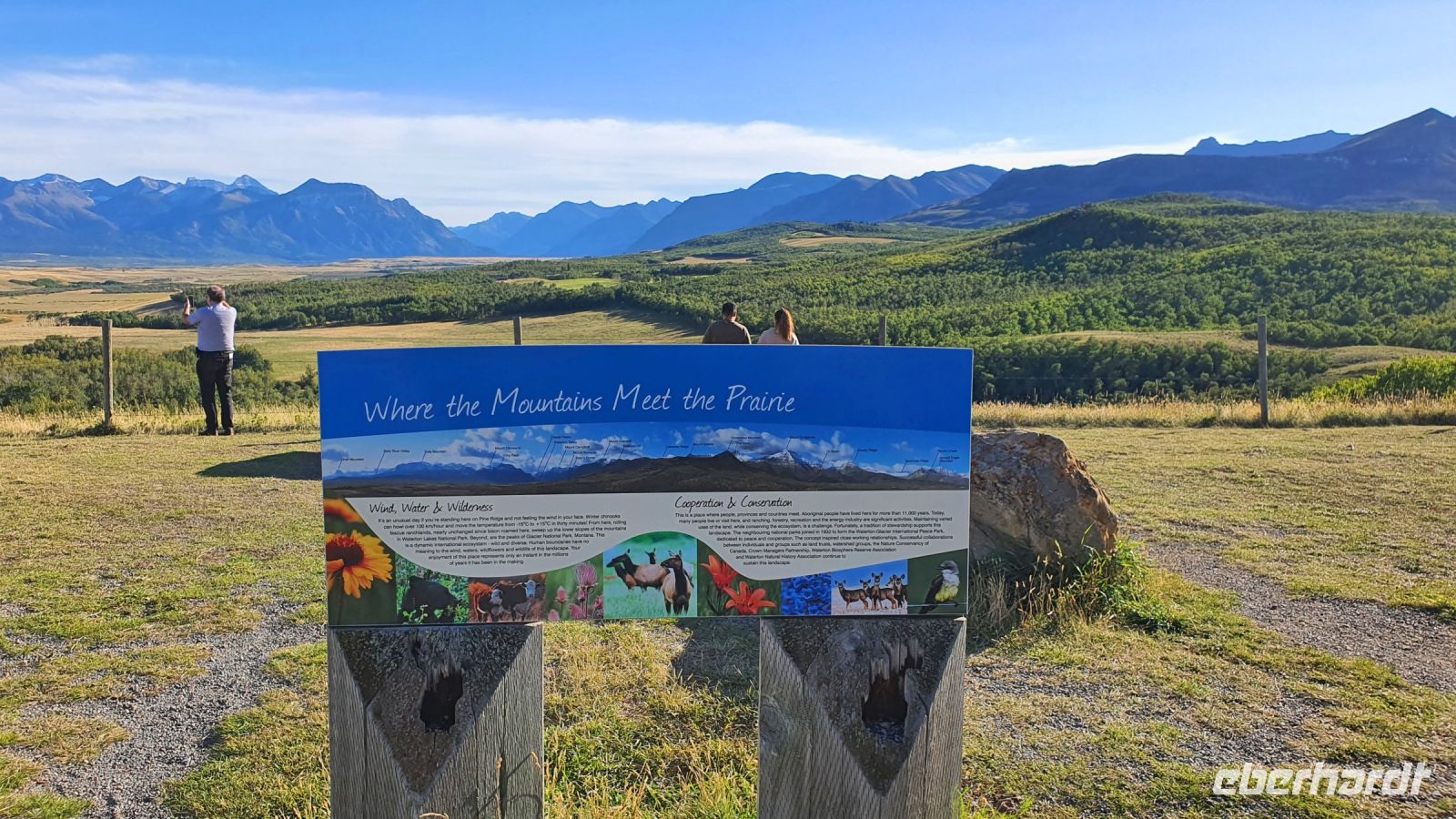 Wenn die Berge auf die Prärie treffen - Waterton-Lakes-Nationalpark