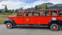 Red-Bus-Tour im Glacier-Nationalpark in Montana (USA)