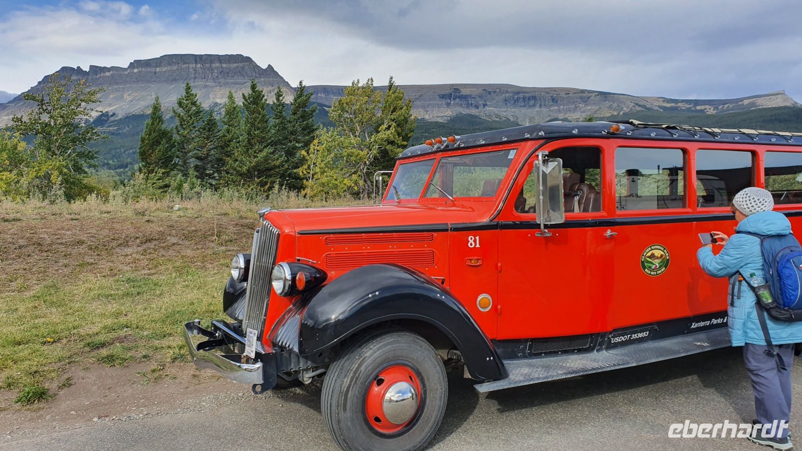 Red-Bus-Tour im Glacier-Nationalpark in Montana (USA)