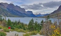 Red-Bus-Tour im Glacier-Nationalpark - St. Mary Lake