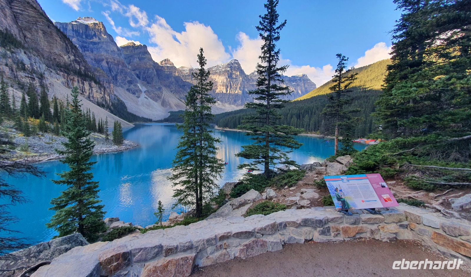 Moraine Lake im Banff-Nationalpark