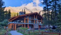 Lodge am Moraine Lake im Banff-Nationalpark