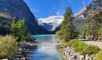 Lake Louise und der Victoria-Gletscher im Banff-Nationalpark