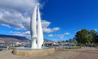 Morgenspaziergang am Okanagan Lake in Kelowna - The Sails