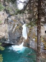 Der türkise See und das rauschende Wasser - Johnston Canyon - Kanada