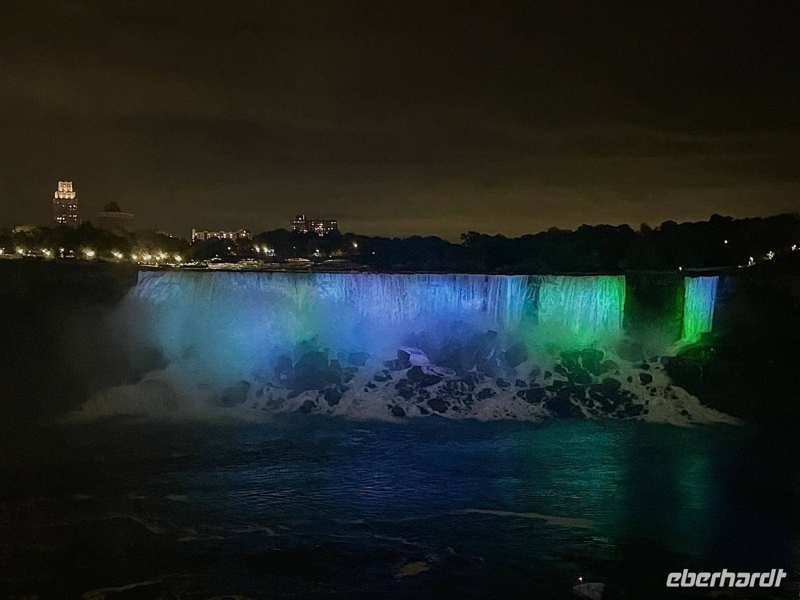 Beleuchtete Niagara Fälle