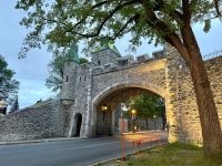Stadttor, Quebec