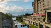 Am berühmten Eisenbahnhotel, Ottawa