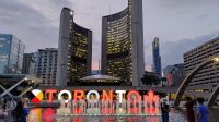 Nathan Phillips Square, Toronto 