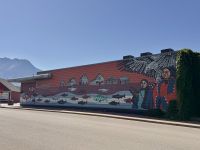 7. Tag – Smithers bis Stewart – Wandgemälde in Old Hazelton