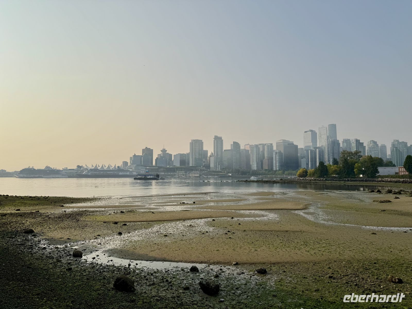 13. Tag – Stadtrundfahrt Vancouver – Blick vom Stanley Park auf Downtown und Kreuzfahrtterminal