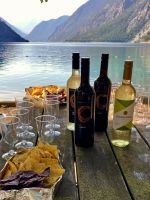 Weinverkostung am Seaton Lake auf dem Weg nach Whistler