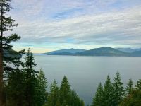 Kennedy Lake auf Vancouver Island auf dem Weg nach Tofino