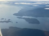 Abflug von Vancouver über Howe Sound und Lions Bay 