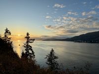 17. Tag – Stadtrundfahrt Vancouver – Sonnenuntergang über dem Burrard Inlet