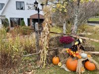 11. Tag – La Malbaie bis Québec – Herbstdeko am Hotel in La Malbaie