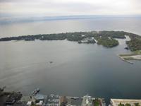 Toronto - Blick vom CN Tower auf den Ontariosee