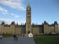 Ottawa - Parlamentsgebäude am Morgen