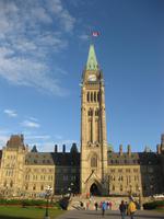Ottawa - Parlamentsgebäude am Morgen