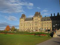 Ottawa - Parlamentsgebäude am Morgen